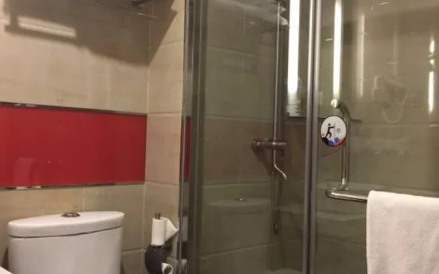OrangeriePremium Hotel (Dalian Changxing Island Santang Commercial Street)