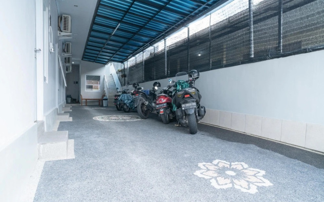 RedDoorz @ Jalan Gunung Talang Mahendradatta