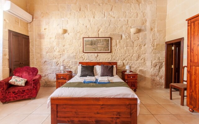 Villa Villayana Gozo With Pool