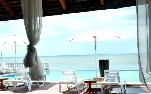 Casa Almarenzo Bed & Breakfast