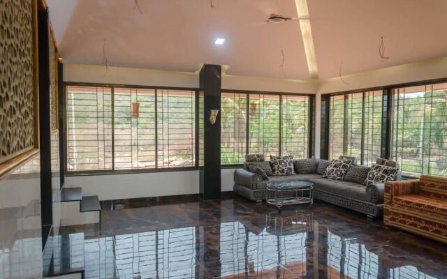 Malhar Villa