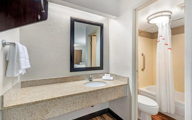 Red Roof Inn Milwaukee – Airport/Oak Creek