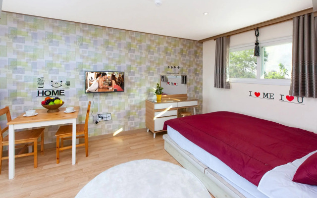 Naerimong Beach Pension