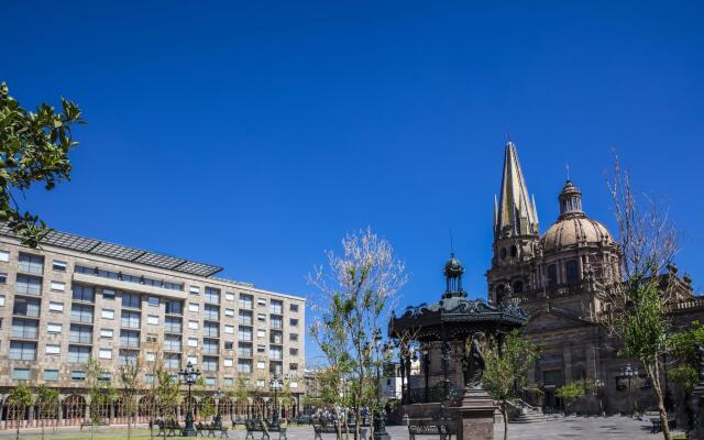 One Guadalajara Centro Histórico