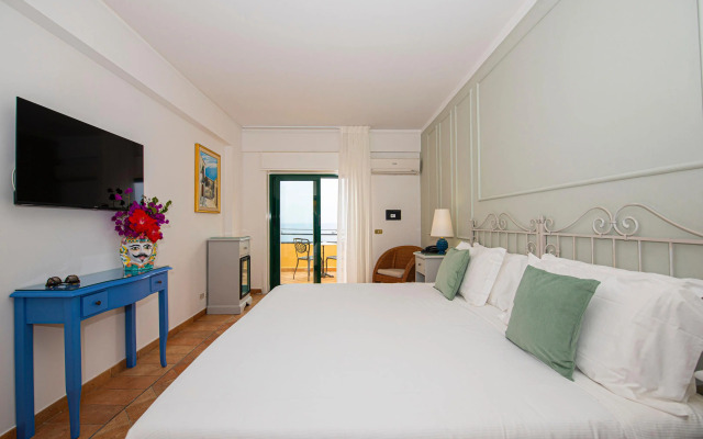 Baia Taormina Hotel