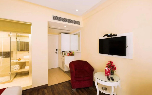 OYO 2637 Hotel Picasso Prive