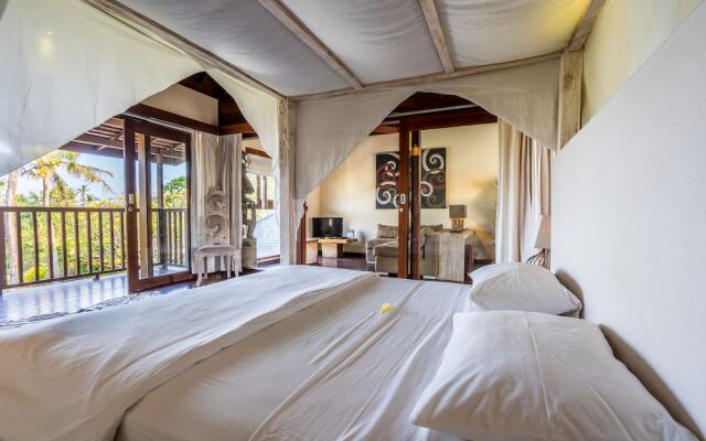 Pristine Villa Yuyu Balian