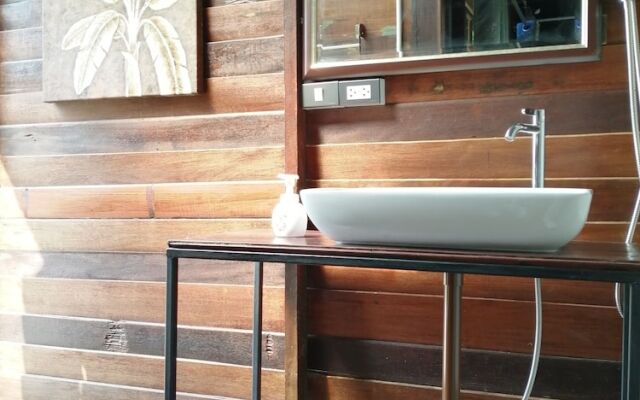 Rustic Charm Suphan