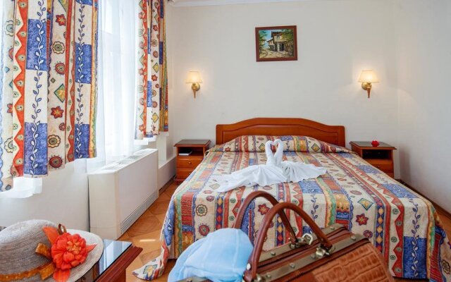 Villa List Hotel