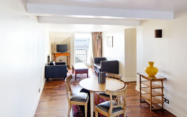 Suites Albany & Spa