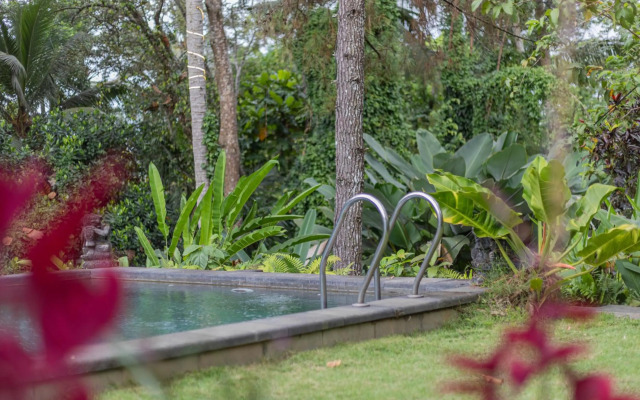Suara Air Luxury Villa Ubud