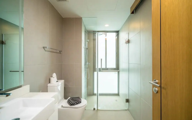 Oceanstone Resort by Lofty