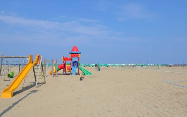 Nicely Furnished Apartment with AC near Beach