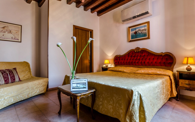 Ariel Silva Hotel