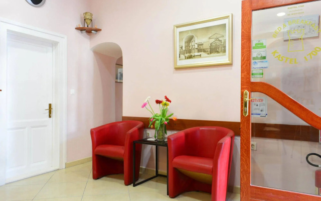 Hotel Kastel 1700