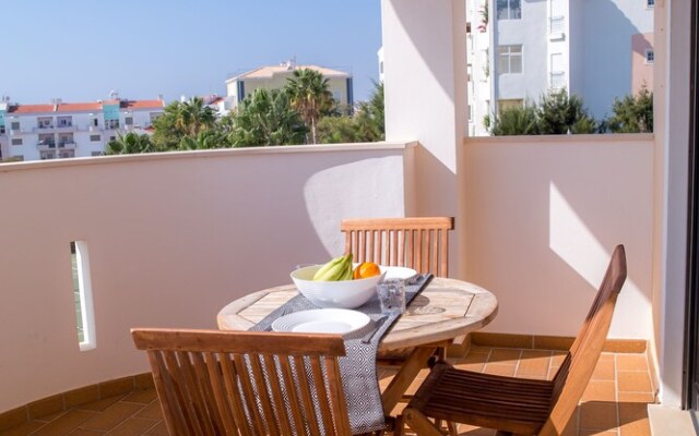 A07 - Seaview and Pool Luxury apartment by DreamAlgarve