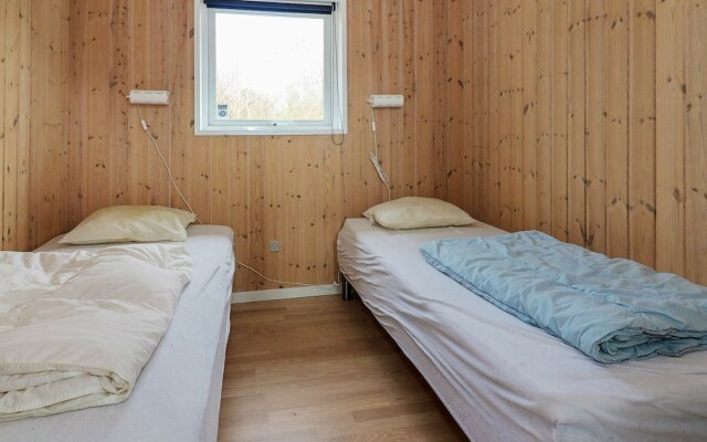 Cozy Holiday Home in Hadsund With Private Whirlpool