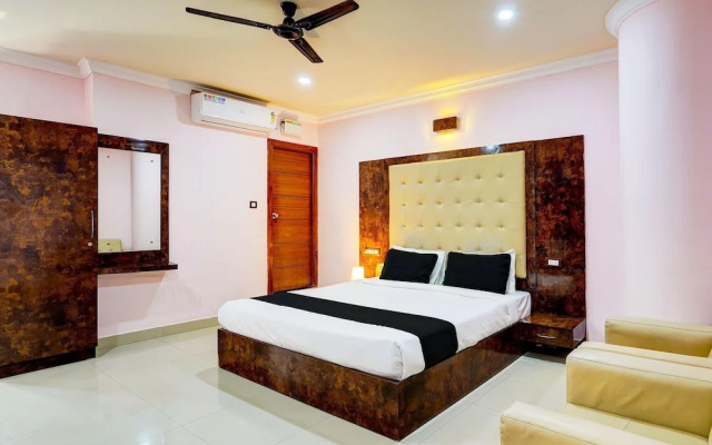 Stylish Stays at MG Road Near Commercial Street