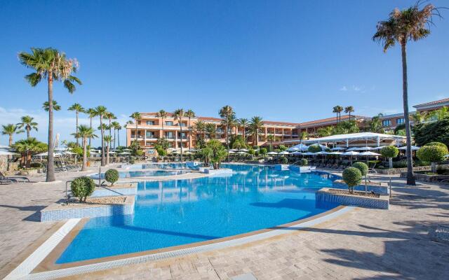 Hipotels Barrosa Palace & SPA
