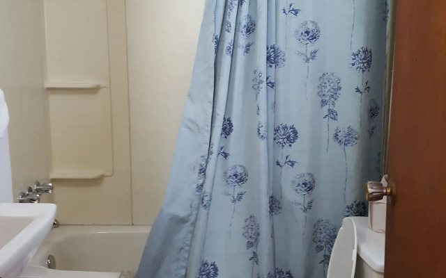 Glenwood Motel and Cottages