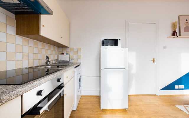 Lovely 1 Bedroom Flat - Shepherds Bush