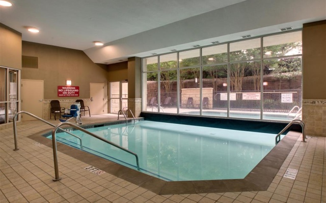 Drury Inn & Suites Charlotte Northlake