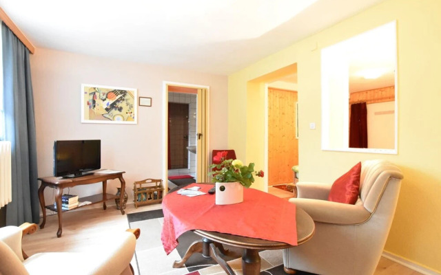 Moderne Ferienwohnung in Kuhlungsborn im Grunen