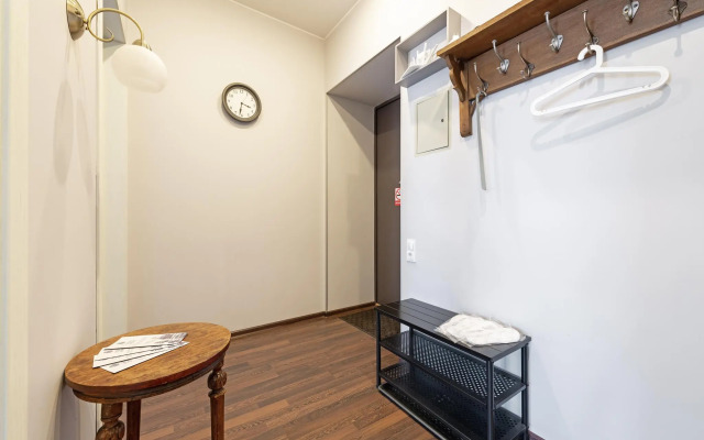 Квартира на Кирилловской 6