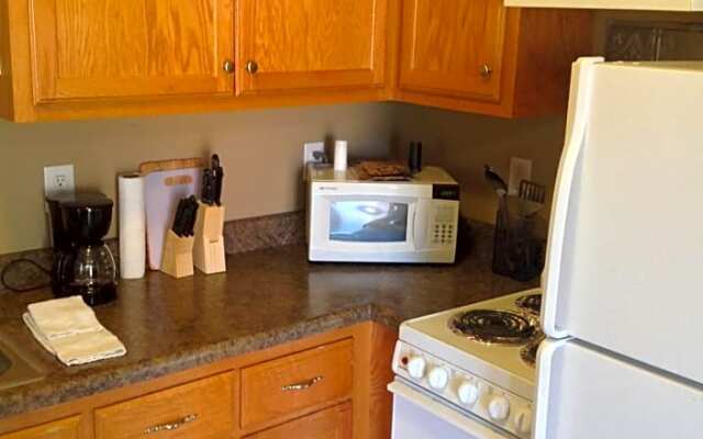 Qualla Cabins and Motel Cherokee near Casino