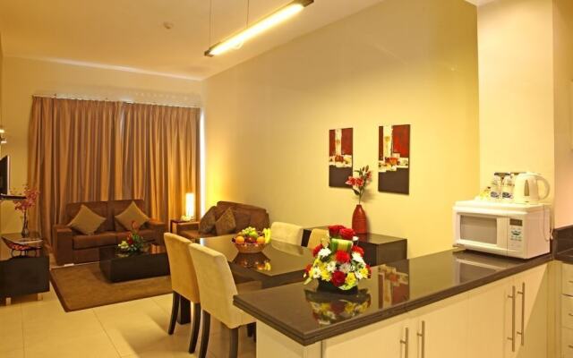 First Royal Hotel Apartment