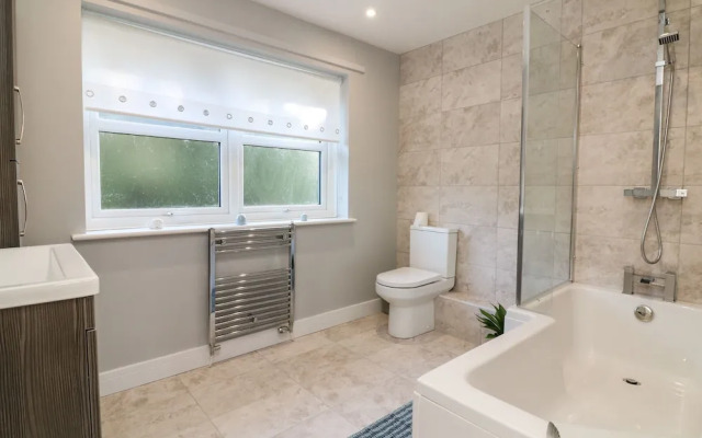 4 Woodland Park