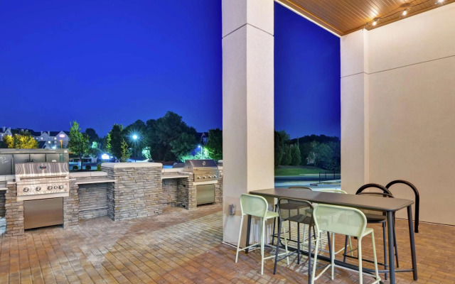 Home2 Suites by Hilton Charlotte Piper Glen