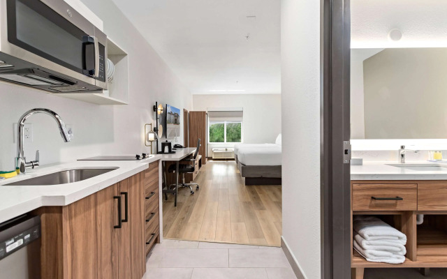 Hawthorn Extended Stay by Wyndham Port Arthur