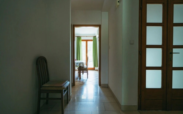 Lovre - Close to the sea - A3