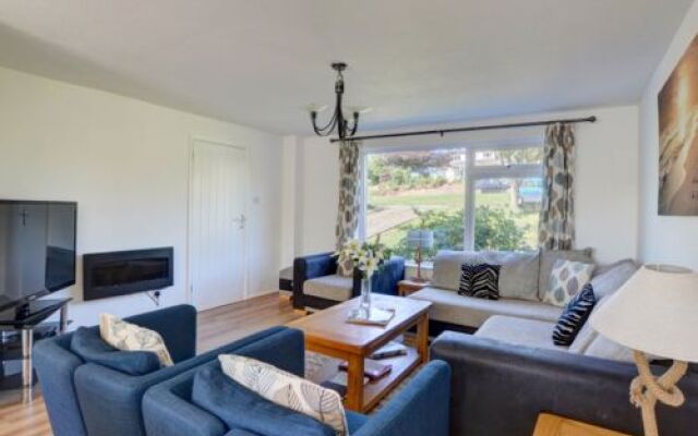 Rosemary House 6 21105