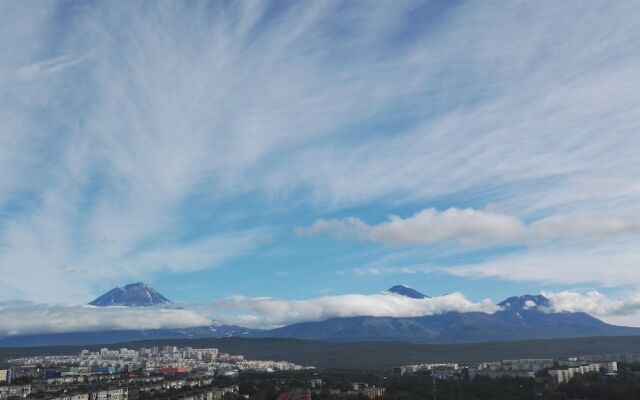 Апартаменты на Толстого 1