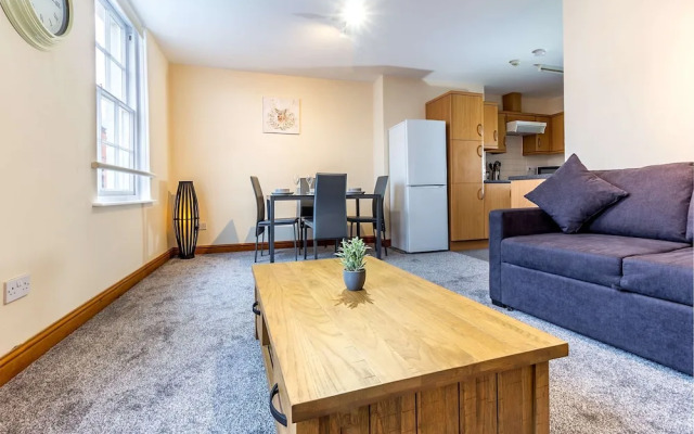Host Stay New Street Studio
