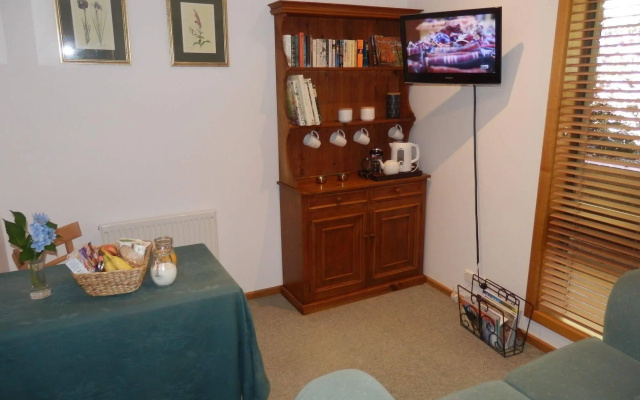 Mast Gully Gardens Bed & Breakfast – Guest Rooms – Melbourne