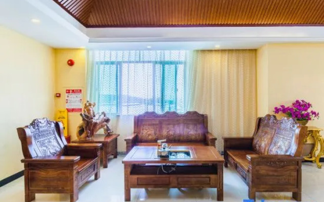 Yuhu International Hotel