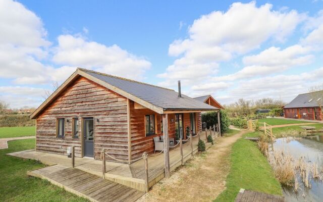 Lily-pad Lodge