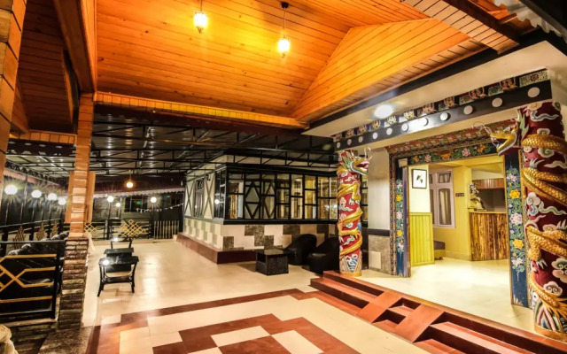 Etho Metho Hotel by RightClique