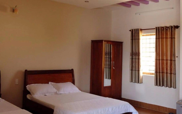 Phuc Loc Hotel