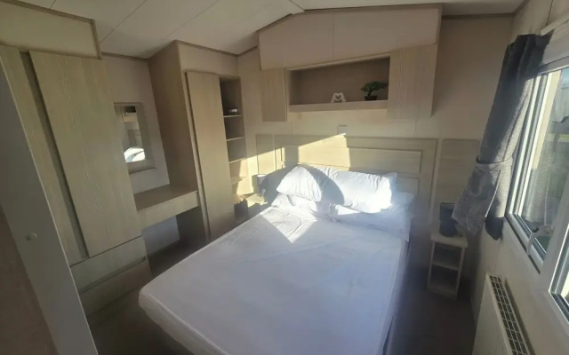 Robinhood 3 Bed Standard Caravan
