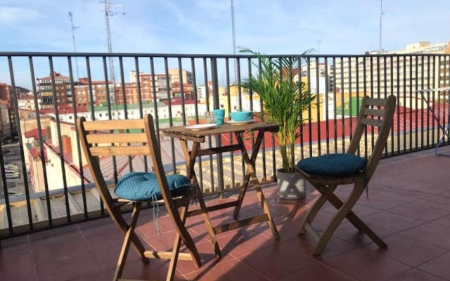 Studio in Burgos, With Wifi