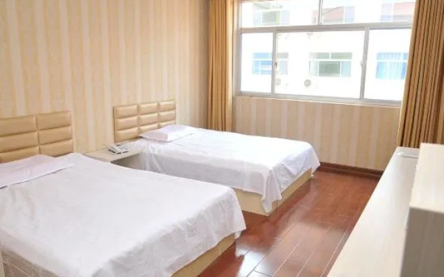 Qingzhu·Junyuan Business Hotel (Binzhou University Branch)