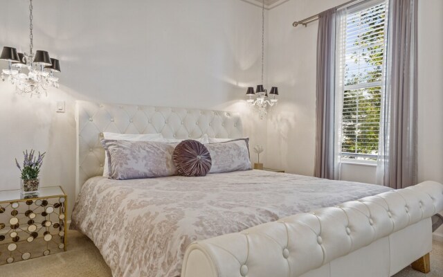 Rvh_295r Sparkling Oasis 4 Bedroom Home