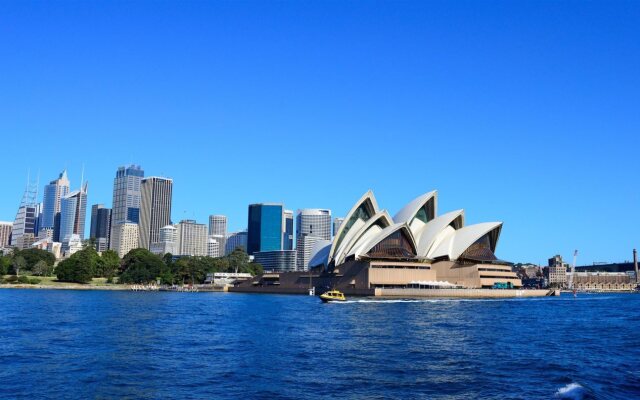 Above Sydney Stay