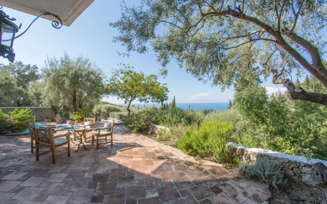 Villa Mimosa - Agios Nikitas Villas