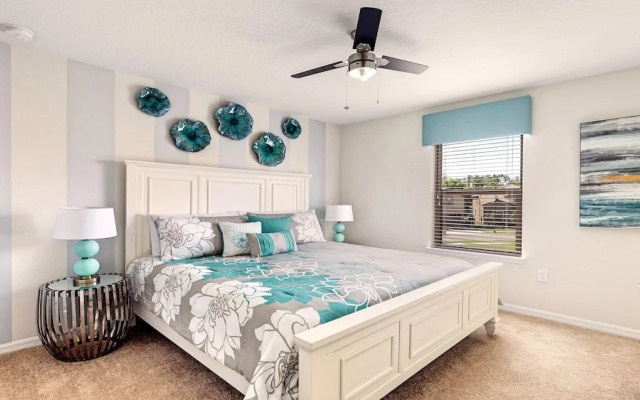 Special Offer Spacious Home With Pool!