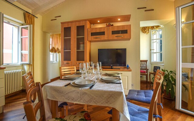 Beautiful Apartment in Imperia With 2 Bedrooms and Wifi